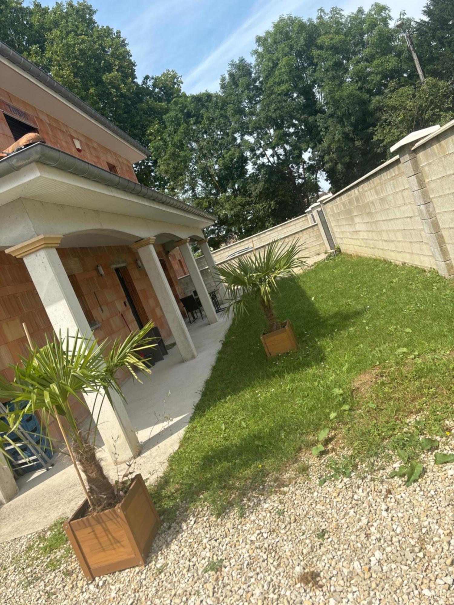Lg1 Apartment Saint-Dizier Exterior photo